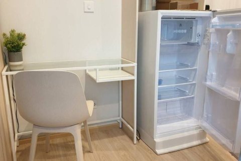 Studio dans le Condo à Huai Khwang, Bangkok, Thaïlande  № 173518 - photo 7