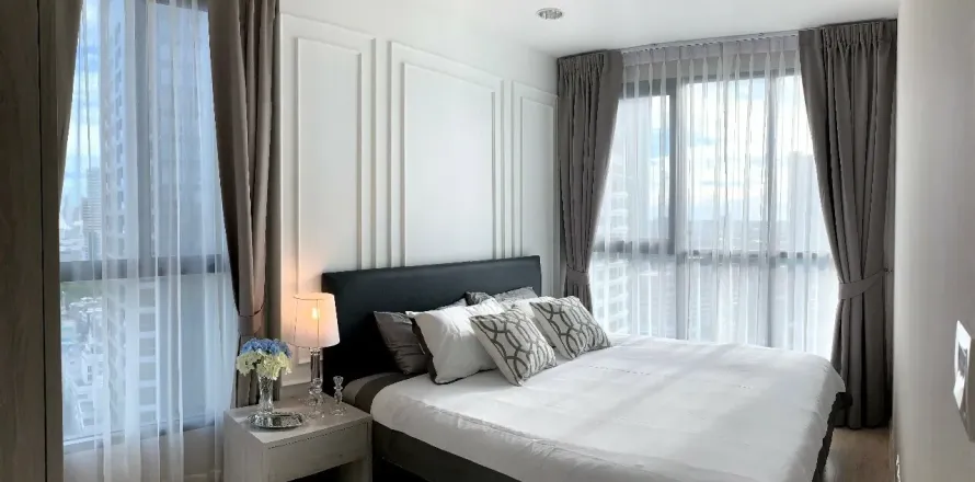 Condo à Ratchathewi, Bangkok, Thaïlande, 2 chambres  № 173515