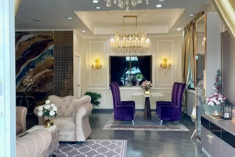 House in Pattaya, Thailand 5 bedrooms № 173513 - photo 9