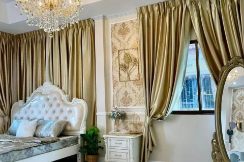 House in Pattaya, Thailand 5 bedrooms № 173513 - photo 12