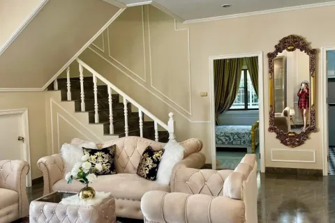 House in Pattaya, Thailand 5 bedrooms № 173513 - photo 25