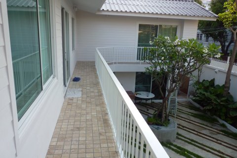 Дом в Пхракханонге, Бангкок, Таиланд с 4 спальнями  № 143591 - фото 15