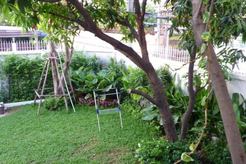 Дом в Пхракханонге, Бангкок, Таиланд с 4 спальнями  № 143591 - фото 18