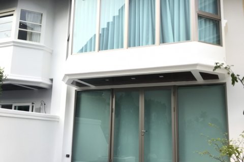 Maison à Bangkok, Thaïlande 3 chambres № 143592 - photo 1