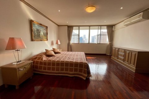 Condo à Bangkok, Thaïlande, 3 chambres  № 143590 - photo 11