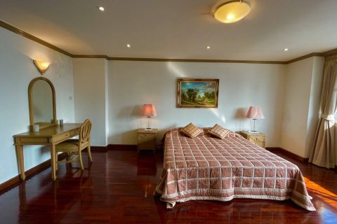 Condo à Bangkok, Thaïlande, 3 chambres  № 143590 - photo 10