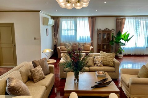 Condo à Bangkok, Thaïlande, 3 chambres  № 143590 - photo 1