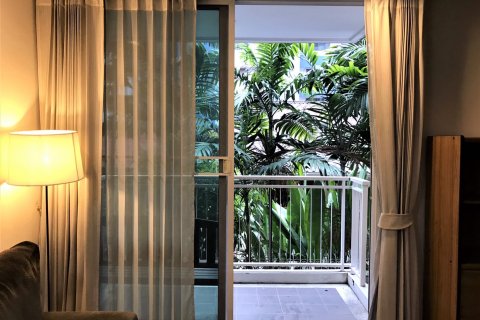 Condo in Bangkok, Thailand, 1 bedroom  № 143595 - photo 12