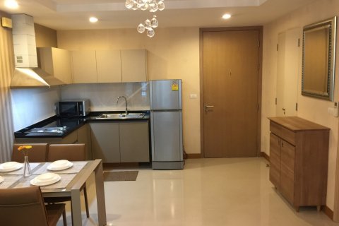 Кондоминиум с 1 спальней в Бангкоке, Таиланд № 143594 - фото 1