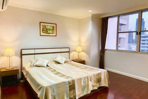 Кондоминиум с 3 спальнями в Бангкоке, Таиланд № 143589 - фото 12