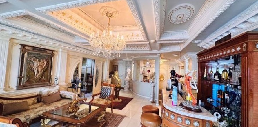 Condo in Watthana, Bangkok, Thailand, 4 bedrooms  № 133840