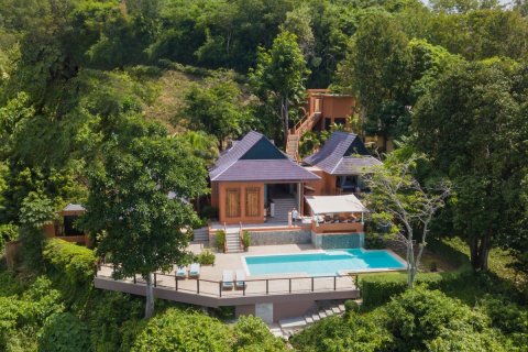 Villa in Wichit, Thailand 5 bedrooms № 133839 - photo 1