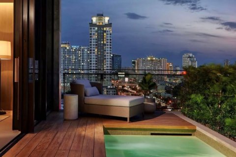 Condo in Sathon, Bangkok, Thailand, 3 bedrooms  № 133841 - photo 28