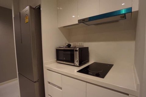 Кондоминиум с 2 спальнями в Сатхоне, Бангкок, Таиланд № 133838 - фото 14