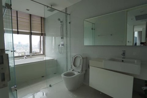 Кондоминиум с 2 спальнями в Сатхоне, Бангкок, Таиланд № 133838 - фото 11