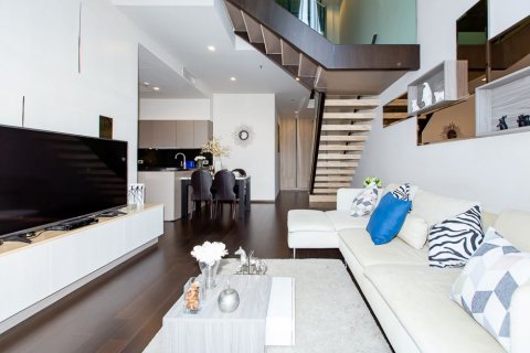 Кондоминиум с 2 спальнями в Ваттхане, Бангкок, Таиланд № 133837 - фото 9