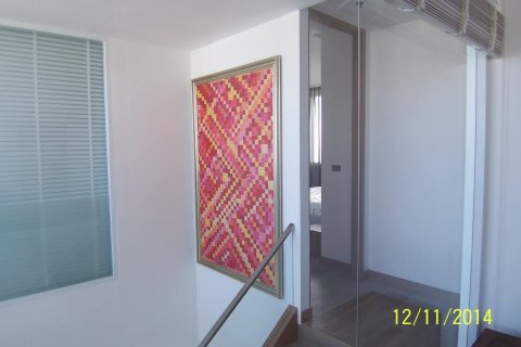 Кондоминиум с 3 спальнями в Клонг Тоэй, Бангкок, Таиланд № 133836 - фото 9