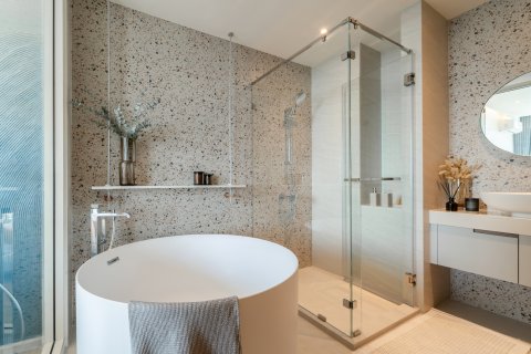 Condo in Hua Hin, Thailand, 1 bedroom № 166631 - photo 9