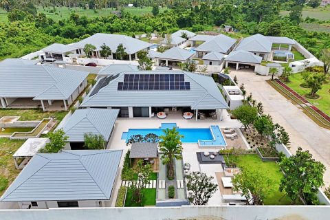 Дом в Паттайе, Таиланд с 5 спальнями № 171904