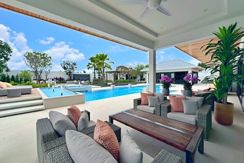 Дом в Паттайе, Таиланд с 5 спальнями  № 171904 - фото 21