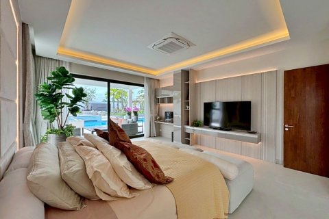 Дом в Паттайе, Таиланд с 5 спальнями  № 171904 - фото 7