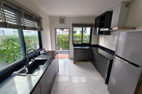 Дом в Правете, Бангкок, Таиланд с 4 спальнями  № 171898 - фото 3