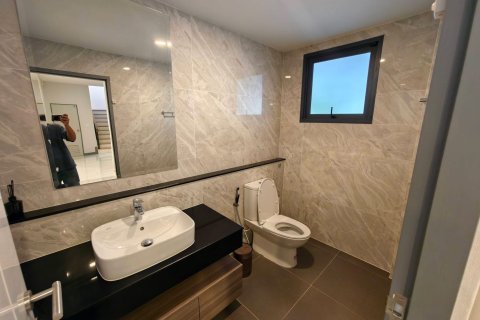 Дом в Правете, Бангкок, Таиланд с 4 спальнями  № 171898 - фото 4