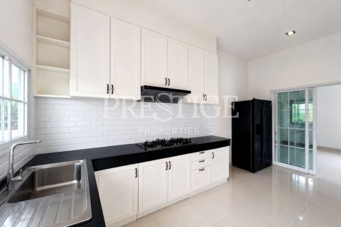 Haus in Pattaya, Thailand 11 Schlafzimmer № 233228 - Foto 6