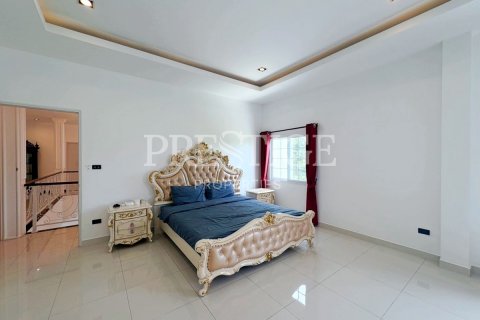 Haus in Pattaya, Thailand 11 Schlafzimmer № 233228 - Foto 17