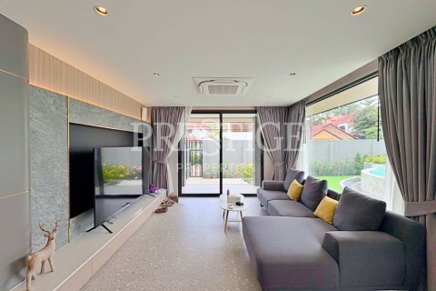 บ้านในพัทยา, ประเทศไทย 4 ห้องนอน № 233229 - รูปถ่าย 3