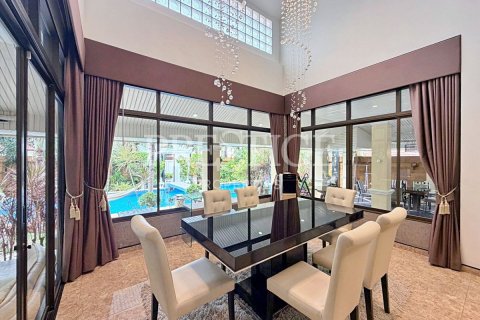 Haus in Pattaya, Thailand 4 Schlafzimmer № 233231 - Foto 6