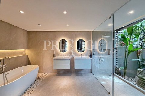 Haus in Pattaya, Thailand 4 Schlafzimmer № 233231 - Foto 19