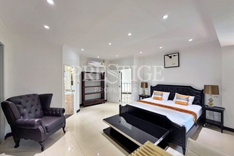 Haus in Pattaya, Thailand 4 Schlafzimmer № 233231 - Foto 23