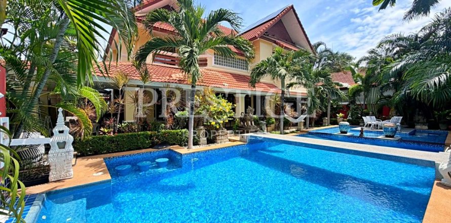 Haus in Pattaya, Thailand 4 Schlafzimmer № 233231