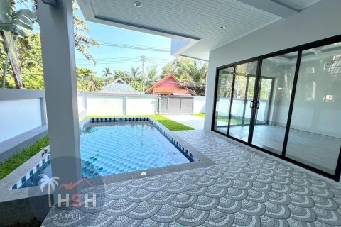 Villa in Ko Samui, Thailand 3 bedrooms № 179998 - photo 4
