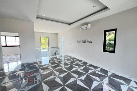 Villa in Ko Samui, Thailand 3 bedrooms № 179998 - photo 14