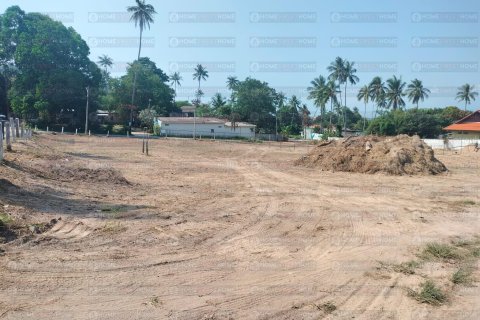 Land in Ko Samui, Thailand 1600 sq.m. № 180004 - photo 2