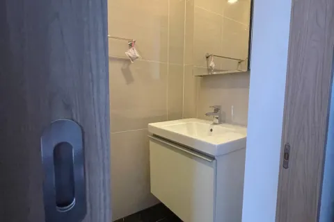 Studio dans le Condo à Khlong Toei, Bangkok, Thaïlande № 149067 - photo 3