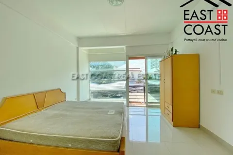 Casa de 4 dormitorios en Pattaya, Tailandia № 213868 - foto 10