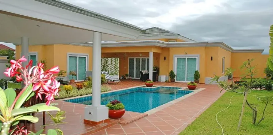Haus in Pattaya, Thailand 3 Schlafzimmer № 213870
