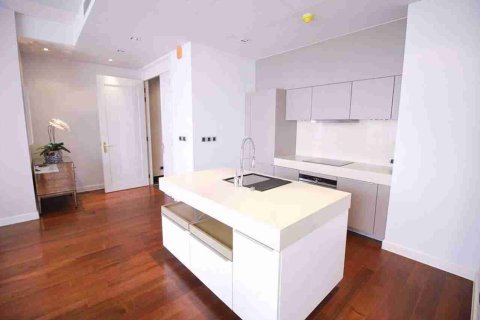 Condo in Bangkok, Thailand, 2 bedrooms № 183299 - photo 13