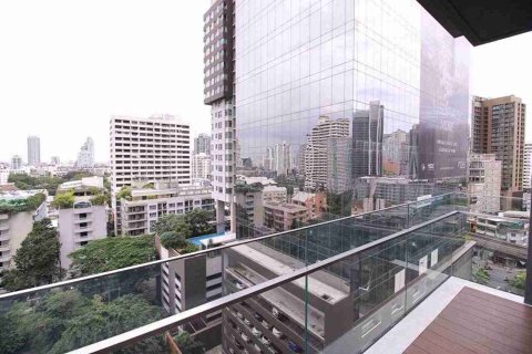 Condo in Bangkok, Thailand, 2 bedrooms № 183299 - photo 10