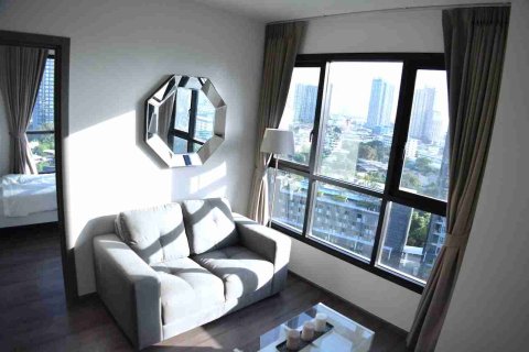 Condo in Bangkok, Thailand, 2 bedrooms № 183297 - photo 9