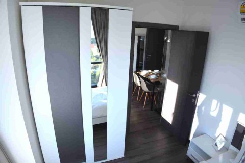 Condo in Bangkok, Thailand, 2 bedrooms № 183297 - photo 10