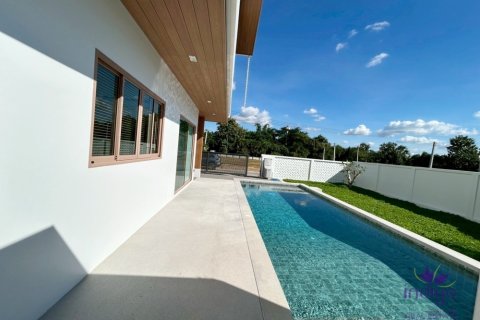 Maison à Hang Dong, Thaïlande 3 chambres № 172402 - photo 30