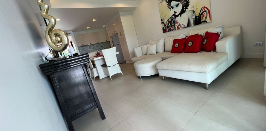 Condo in Phuket, Thailand, 2 bedrooms  № 167176