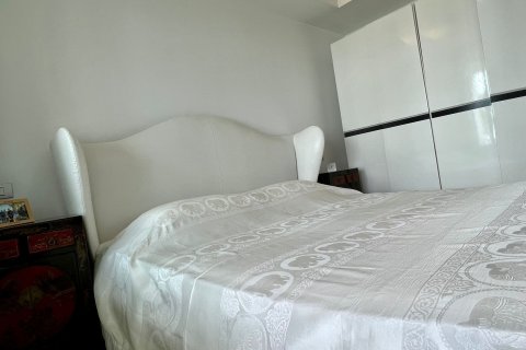 Condo in Phuket, Thailand, 2 bedrooms  № 167176 - photo 2