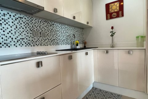 Condo in Phuket, Thailand, 2 bedrooms  № 167176 - photo 4