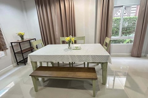 Дом в Бангкоке, Таиланд с 3 спальнями  № 167175 - фото 3