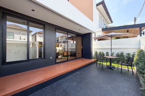 Villa in Phuket, Thailand 3 bedrooms № 167177 - photo 8